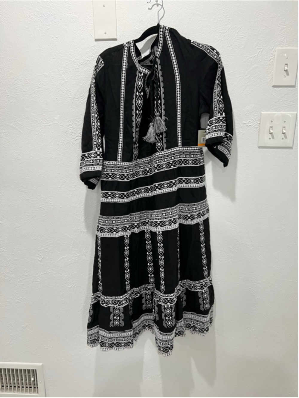 Women's JOHN MARK 100%linen Black & White Embroidered Maxi Dress S - Picture 2 of 9